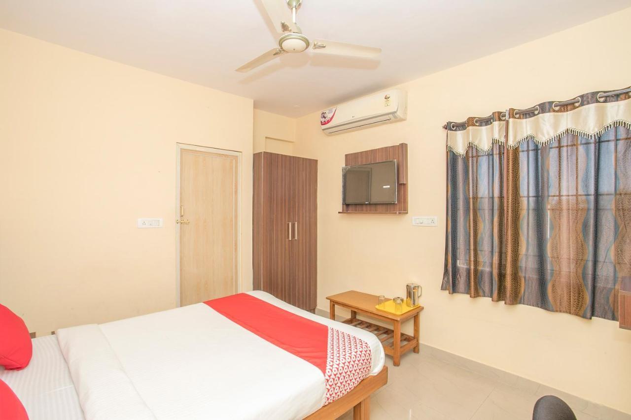Oyo 10291 Sri Venkatadri Residency Bangalore Exterior photo